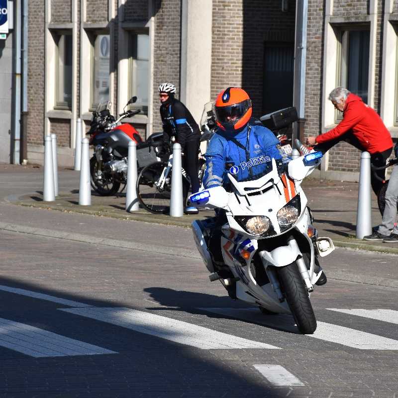 Omloop Het Nieuwsblad maakt mooie passage door Herzele